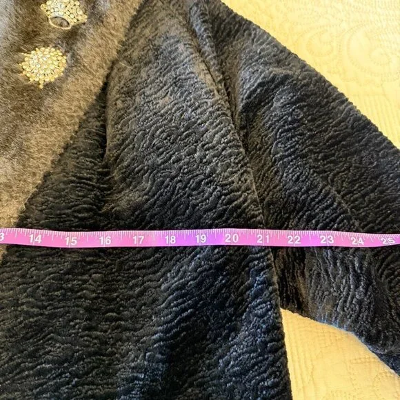 1960s AUTHENTIC vintage black velvet faux fur cropped jacket women's M / L - Picture 6 of 8